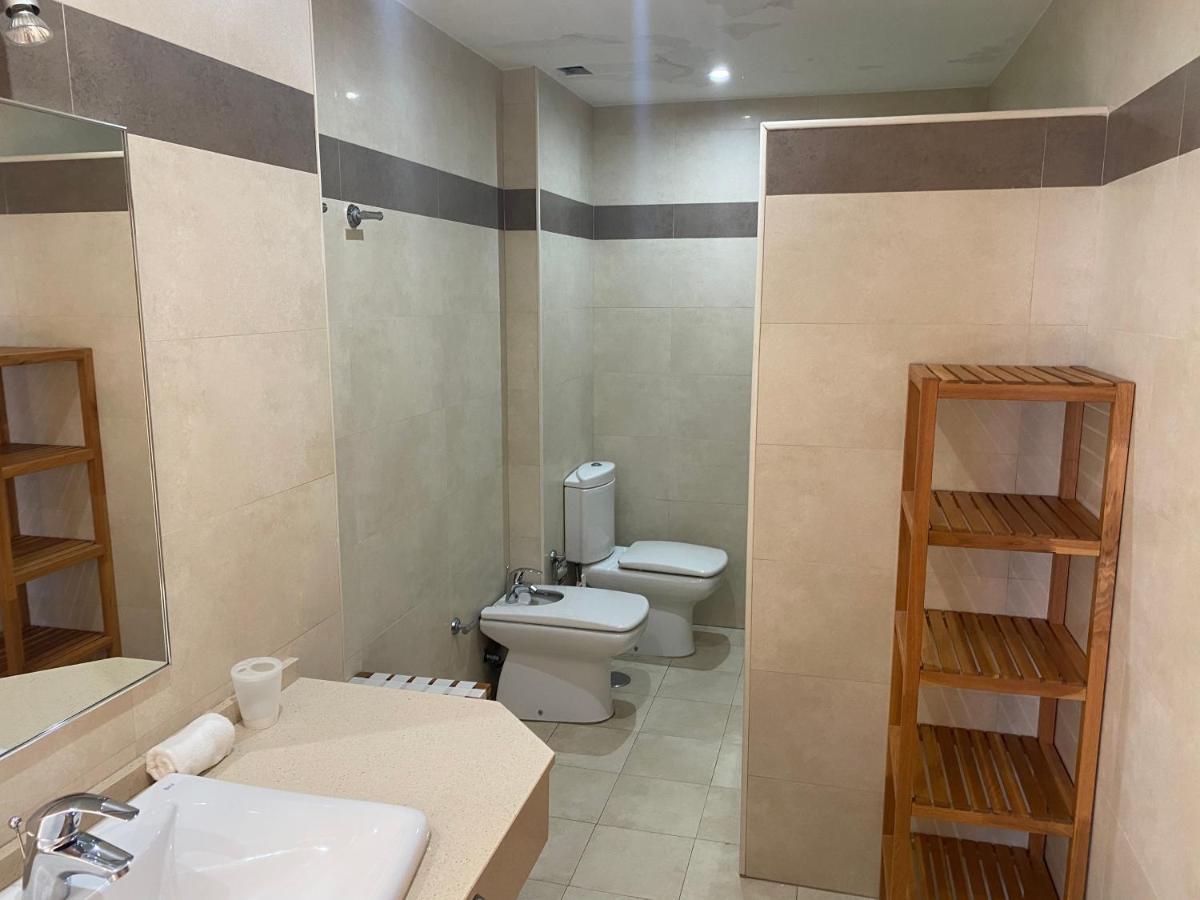 פואנגירולה Albamar Frontline Beach Apartment 3 Bedrooms מראה חיצוני תמונה