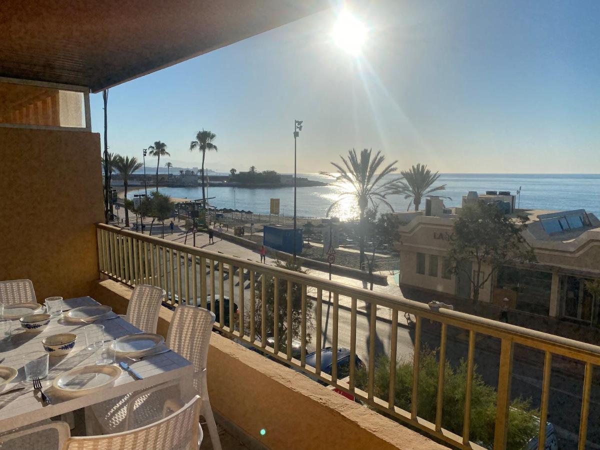 פואנגירולה Albamar Frontline Beach Apartment 3 Bedrooms מראה חיצוני תמונה